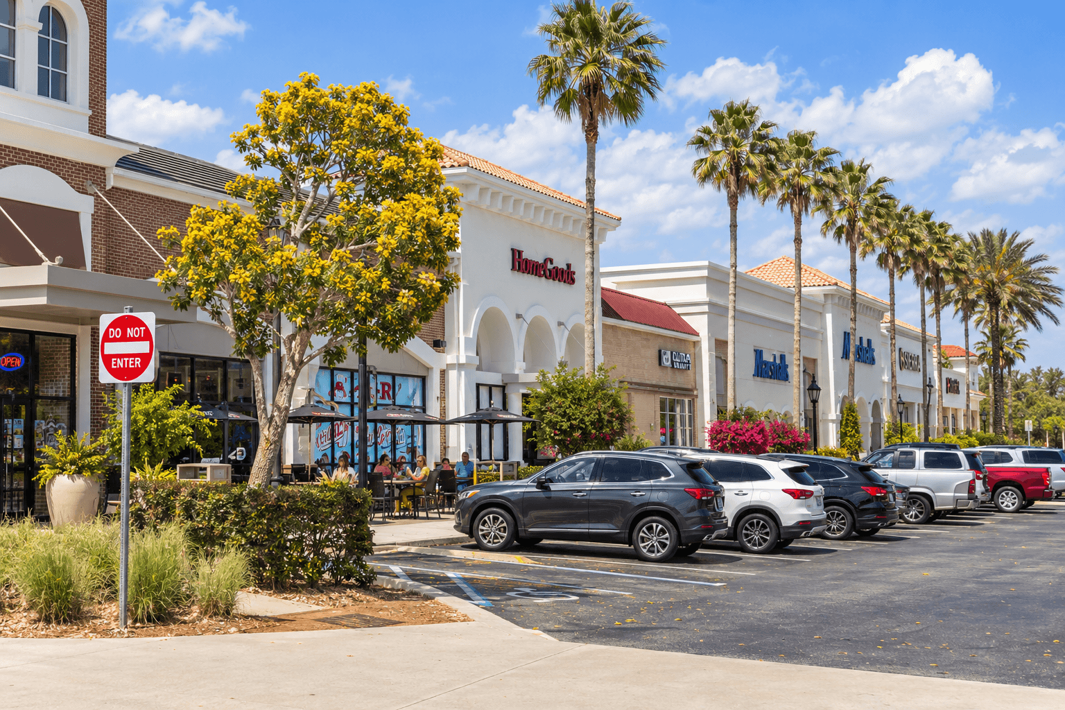 Gulf Coast Town Center in Fort Myers, its open-air shopping streets and storefronts.