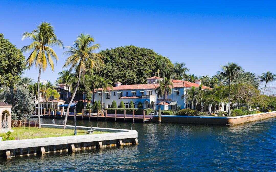 Why Professional Real Estate Photography in Cape Coral Helps Homes Sell Faster